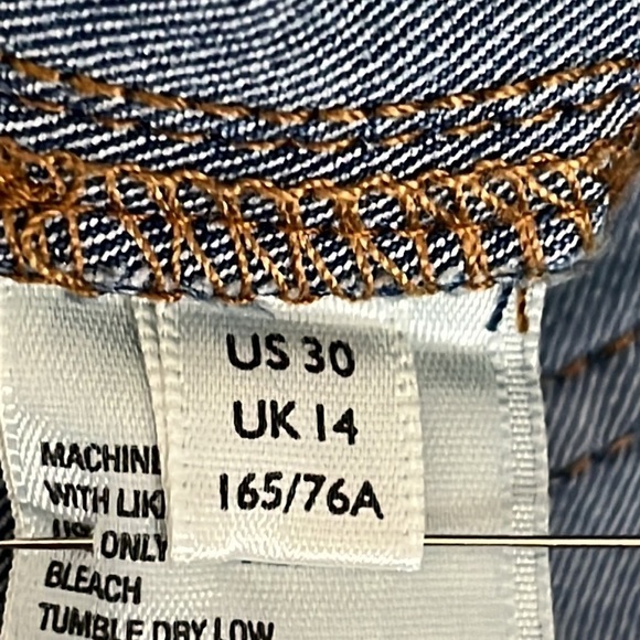 We The Free Penny Pull On Flare Jeans - Size 30 - Picture 6 of 9